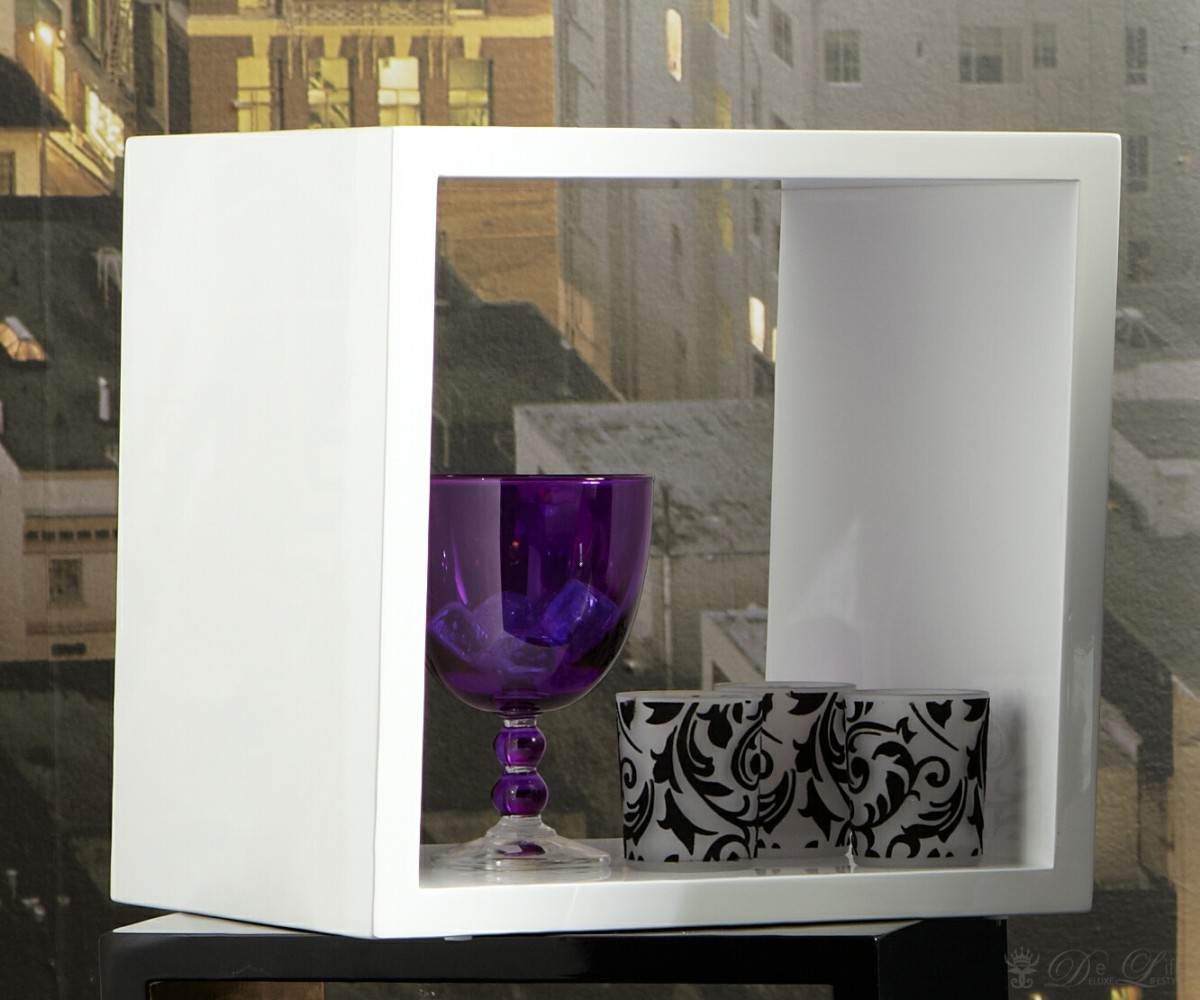 Regal Cubo 30x31 Weiss Hochglanz lackiert Design Cube Wandregal schr&auml;g